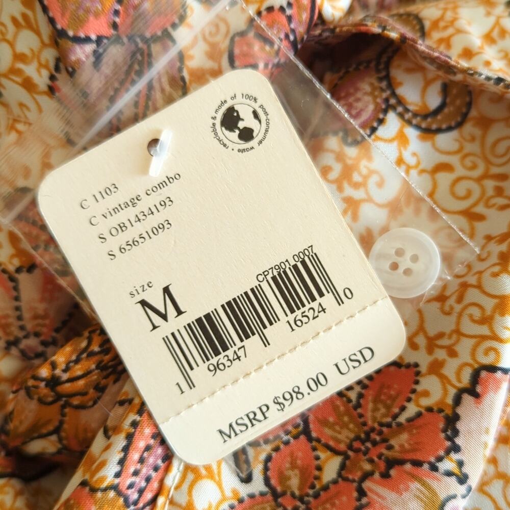 Free People I Got You Cropped Long Sleeve Smocked Floral Top NWT - Picture 5 of 7